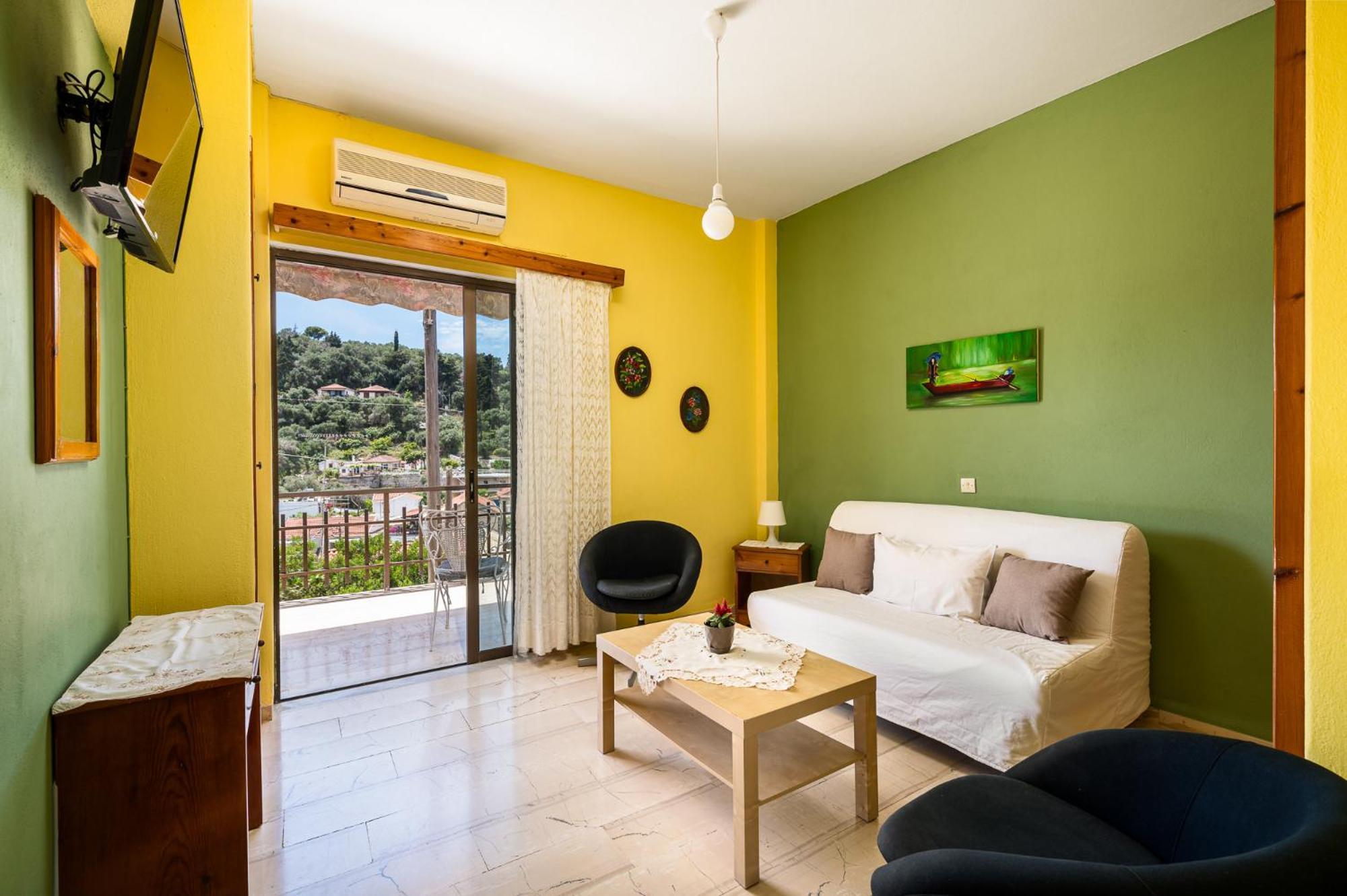 Agaloula Centrally Located Apartments, Lakka المظهر الخارجي الصورة